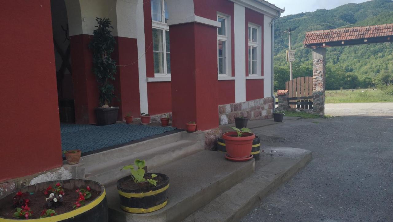 Hotel Etno Konak Angela Kalna Exterior foto